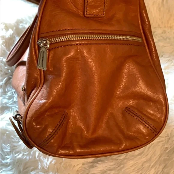 Rebecca Minkoff shoulder bag gold hardware - Picture 9 of 15